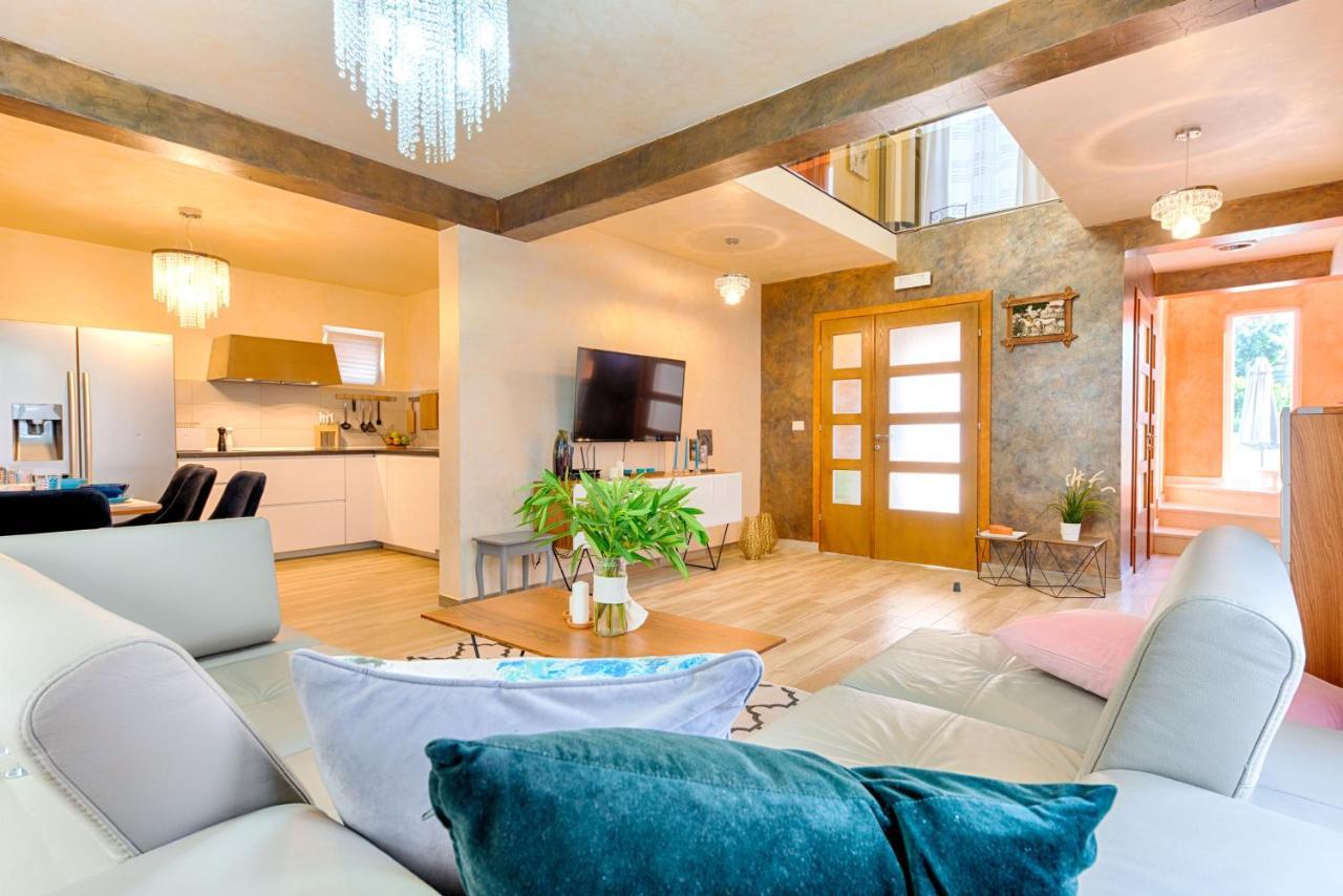 Villa Panorama Hill ドプラー・ヴォダ エクステリア 写真